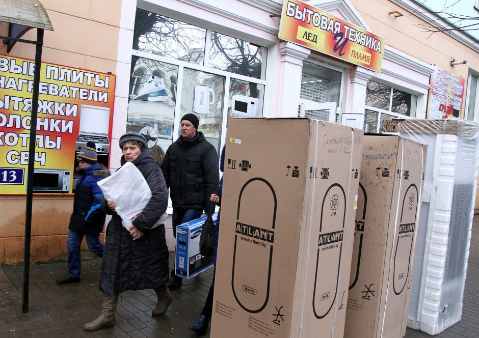 Panika Baltarusijoje: blokuojamos interneto parduotuvės