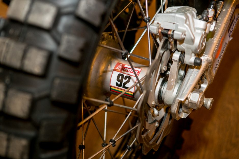Į Dakaro pragarą kaunietis lėks su čempiono motociklu