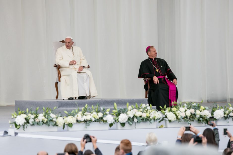 Vatikano ekspertas: popiežius Lietuvoje pratęsė Jono Pauliaus II politiką