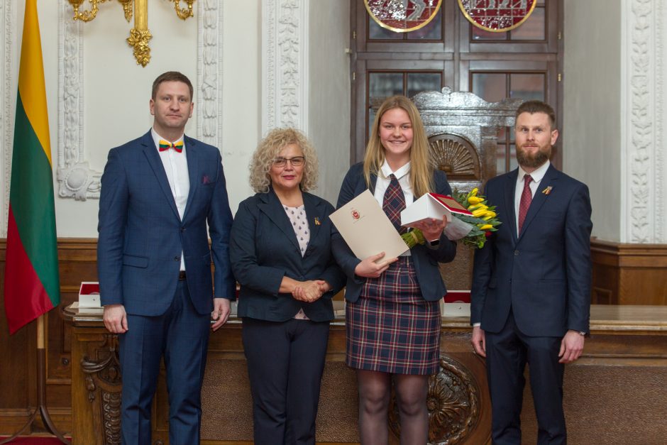 Kauno rotušėje pagerbti miestui nusipelnę žmonės