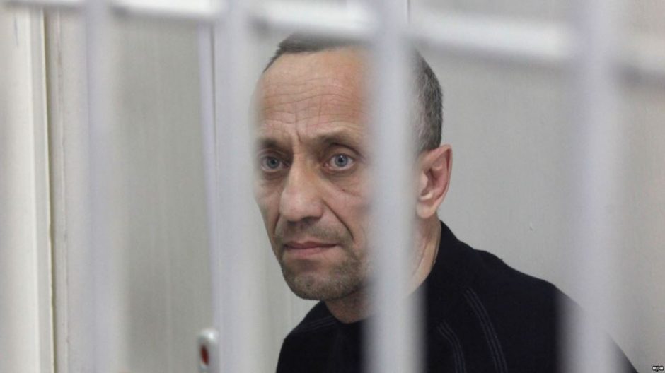 Rusijoje buvęs policininkas nuteistas už 56 žmogžudystes