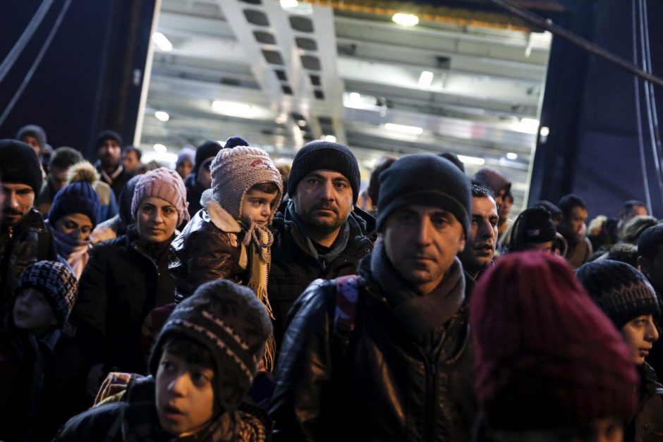 Europos Komisija: Graikija nesilaikė įsipareigojimų dėl sienų kontrolės