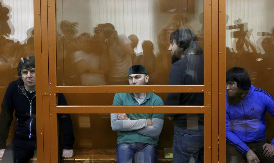 B. Nemcovo nužudymo byla: kaltais pripažinti visi įtariamieji