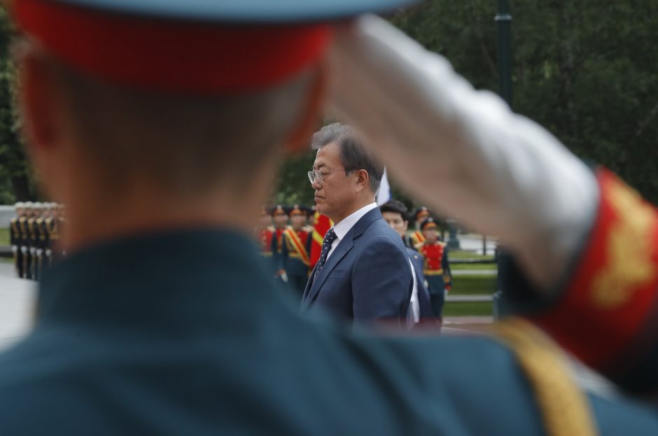 Pietų Korėjos prezidentas atvyko į Rusiją