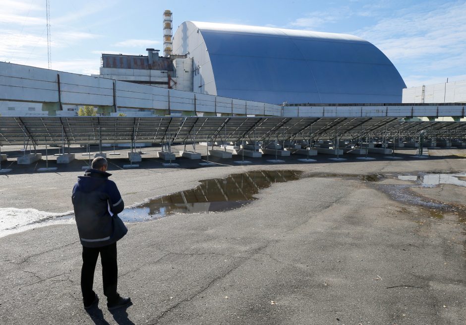 Černobylyje atidaroma saulės jėgainė