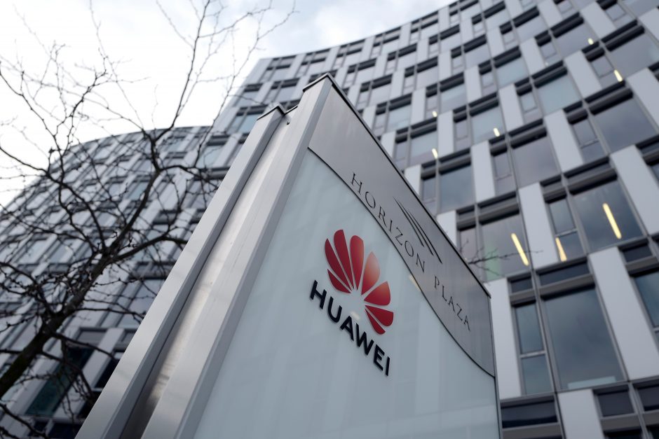 Kinija širsta: „Huawei“ tapo šmeižto auka