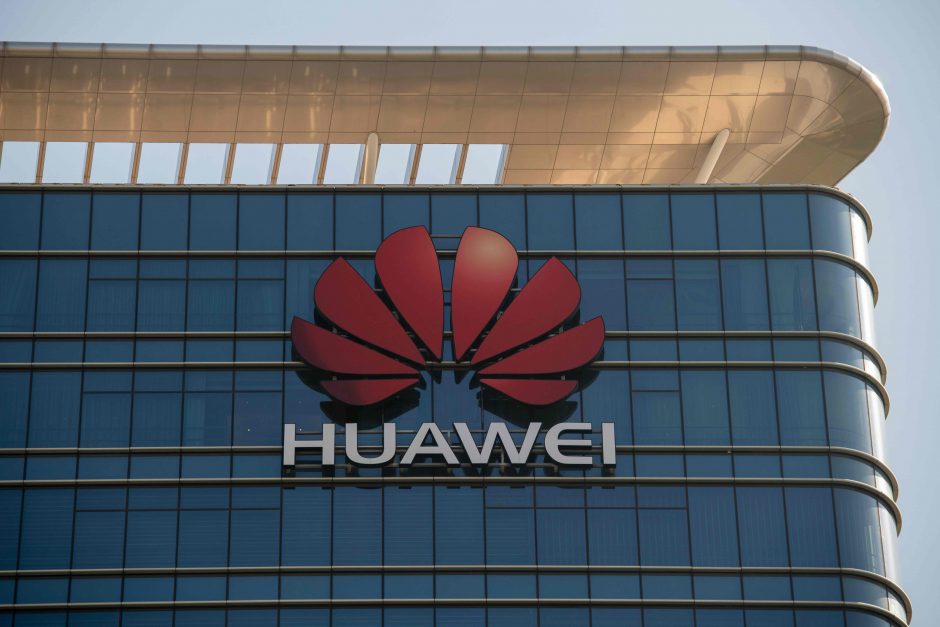Nepaisant Vakarų nerimo, „Huawei“ gina pasaulines ambicijas