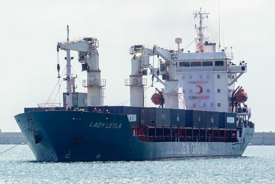 Turkijos laivas atgabeno pagalbos Gazos Ruožui krovinį