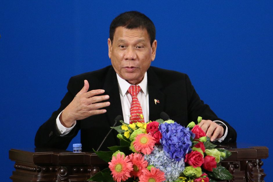 Filipinų lyderio pareiškimas apie atsisveikinimą su JAV sukėlė sąmyšį