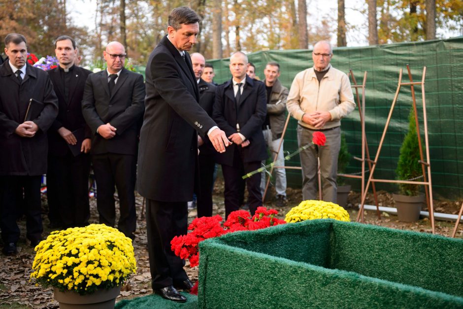 Slovėnija pradėjo karo ir pokario laikų žudynių aukų perlaidojimo projektą