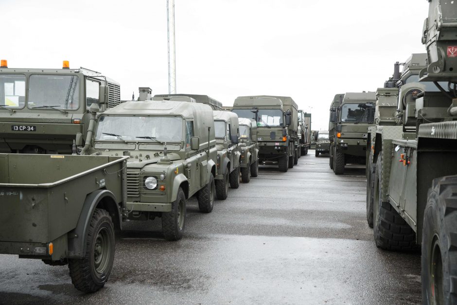 Estiją pasiekė NATO bataliono prancūzų kontingento karinė technika