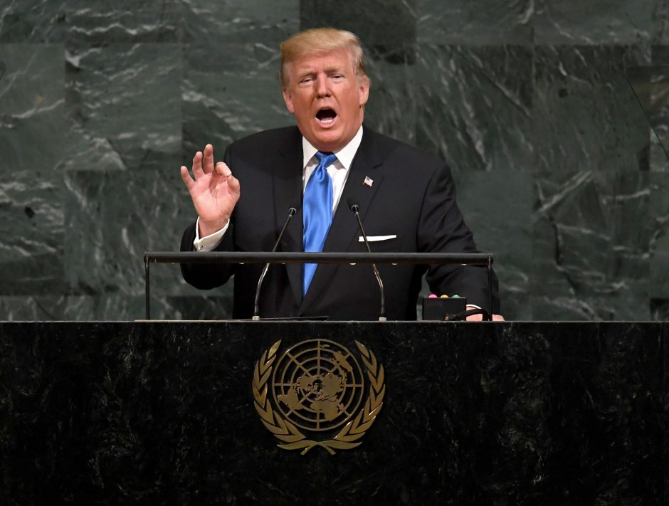 D. Trumpas perspėjo JT dėl niekšiškų valstybių grėsmės