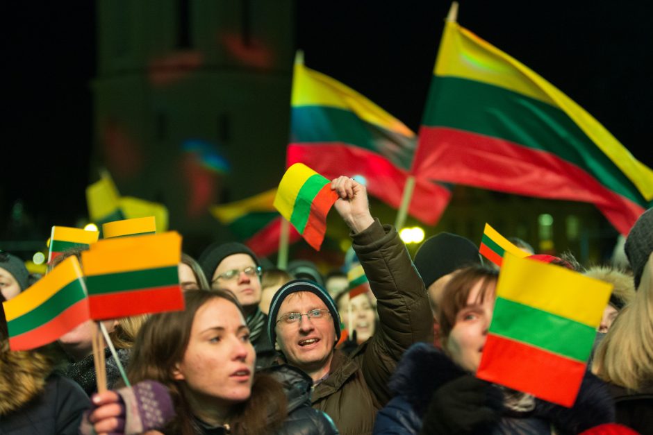 Sumažėjo asmenų, patenkintų gyvenimu Lietuvoje