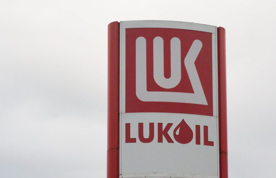 „Lukoil“ tinklus Lietuvoje, Latvijoje ir Lenkijoje perka Austrijos „Amic“ 