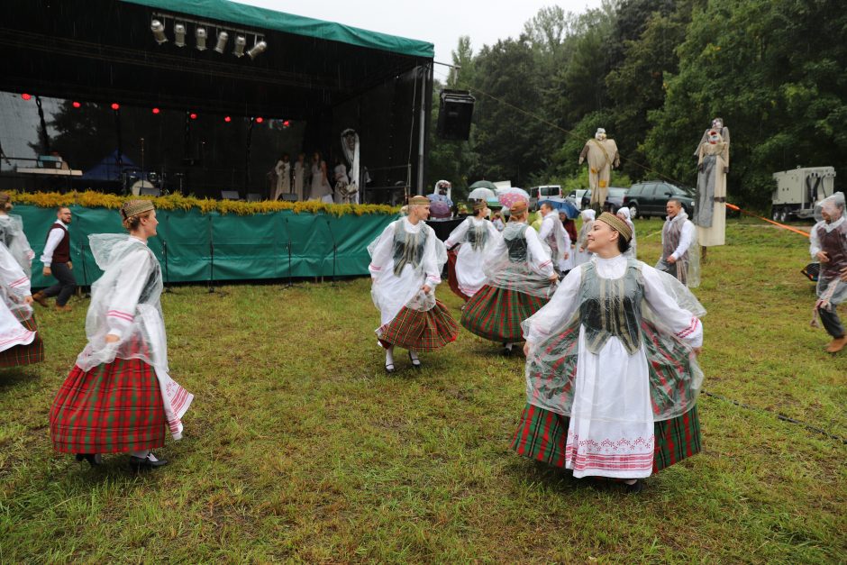 Samyluose aidėjo nuskendusių kaimų legendos