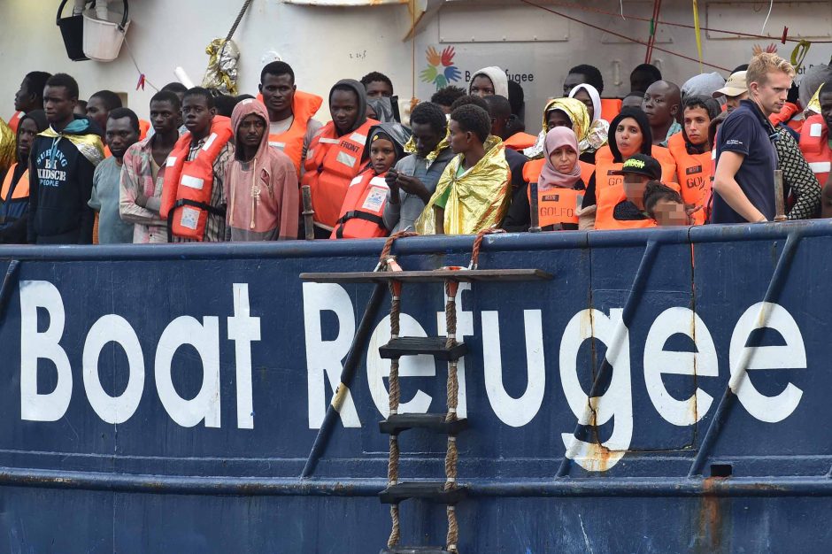 Prie Libijos užpultas migrantų laivas: žuvo mažiausiai keturi žmonės, 25 dingo