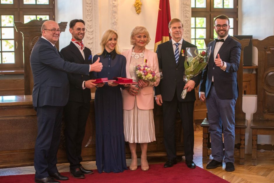 Jūratė ir Česlovas Norvaišos paskelbti Kauno miesto garbės piliečiais