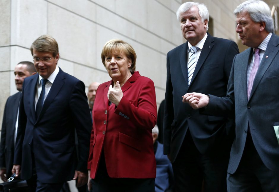 A. Merkel pradės derybas su socialdemokratais dėl koalicijos formavimo