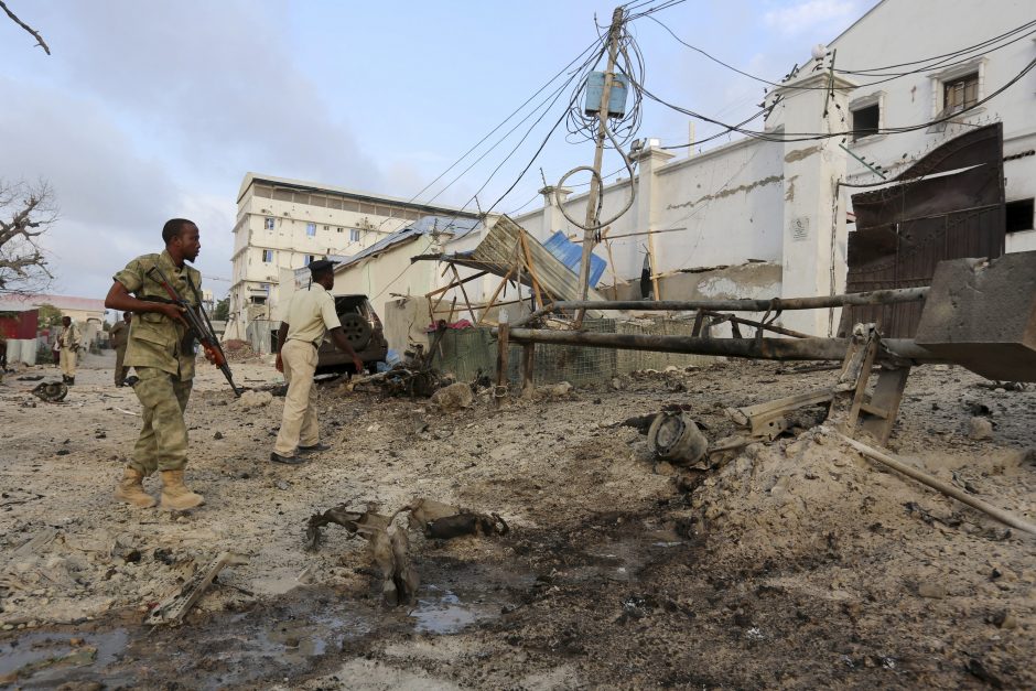 Somalio specialiosios pajėgos atkovojo dalį islamistų užgrobto viešbučio