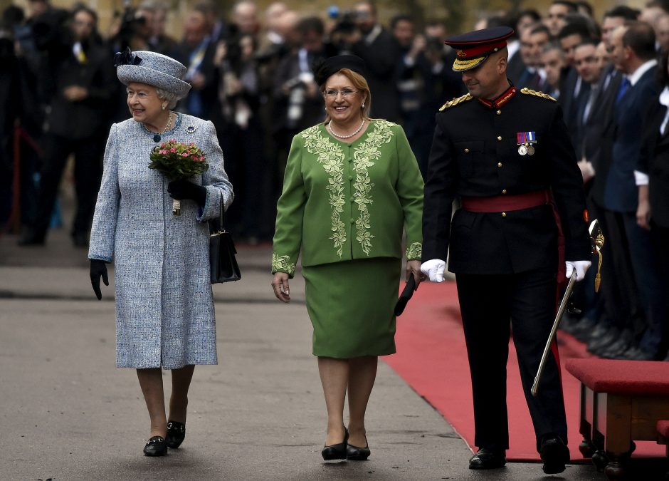 Britanijos karalienė Elizabeth II „sugrįžo namo“ į Maltą