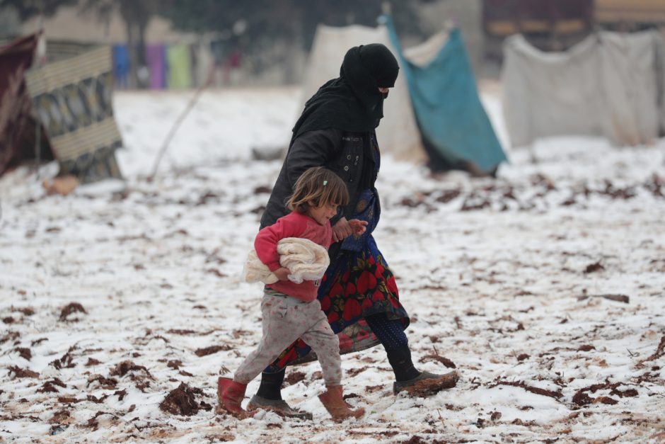 Sirijos režimo puolimas Idlibo provincijoje bėgti privertė daugiau nei 800 000 žmonių