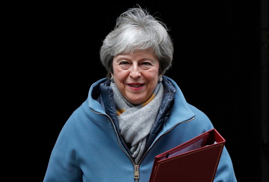 Th. May pristatė „Brexit“ atsarginį planą, nedaug tesiskiriantį nuo ankstesnio