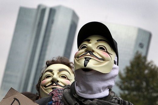 „Anonymous“ atakavo Graikijos centrinį banką