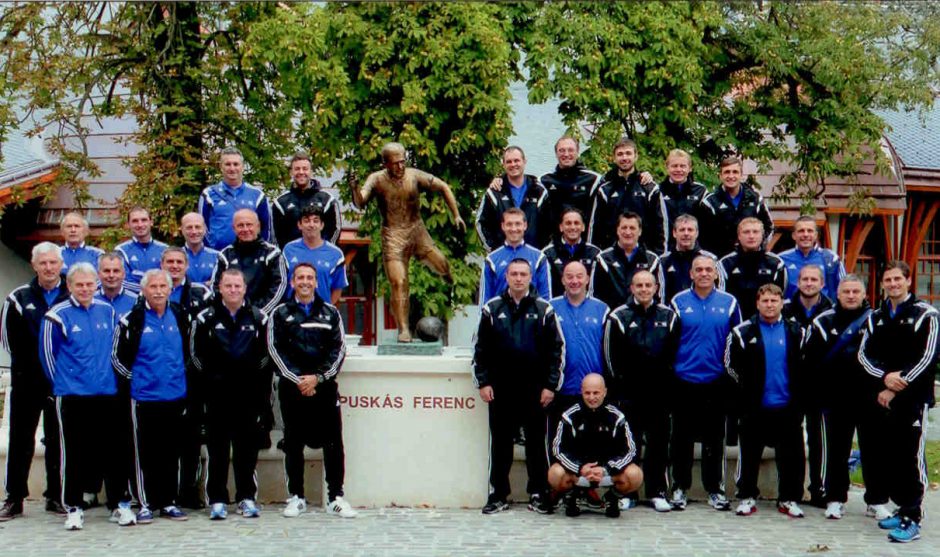 Elitinės jaunių futbolo lygos treneriai lankėsi Budapešte 
