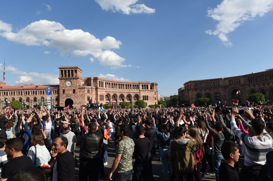 Opozicijos lyderis: protestai Armėnijoje nesusiję su pasaulio geopolitikos centrais