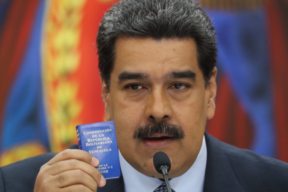 Venesuelos prezidentas N. Maduro žada blokuoti „suklastotą“ pagalbą