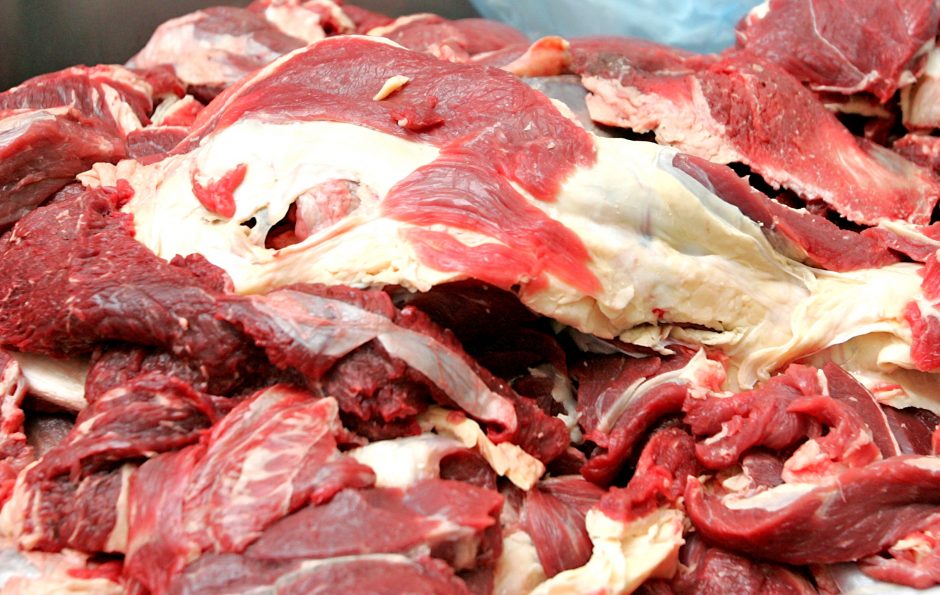 Šiaulių soduose aptiktas antisanitarinis mėsos cechas