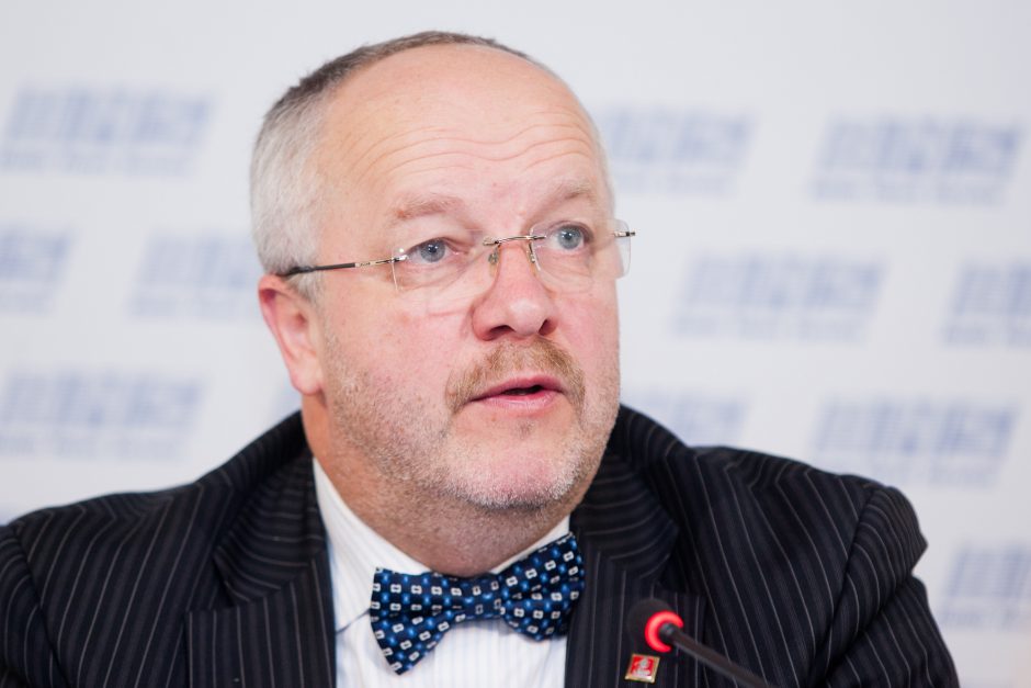 J. Olekas: Lietuva ketina siųsti ekspertų į Ukrainos gynybos ministeriją