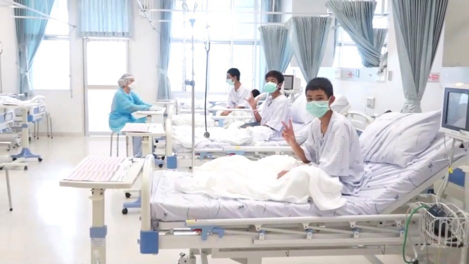 Tailando pareigūnas atskleidė naujų detalių apie vaikų gelbėjimo operaciją