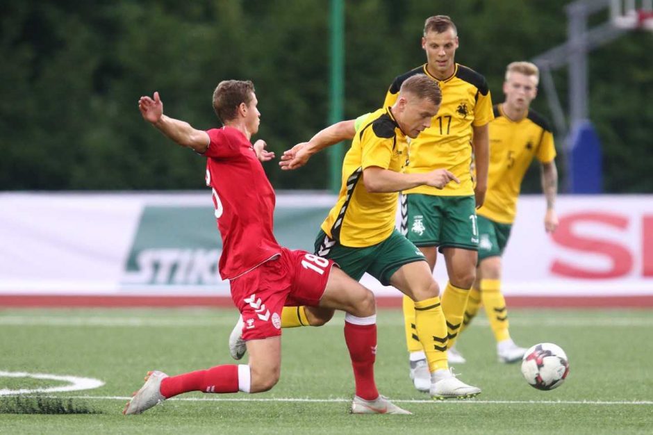 Lietuvos U-21 futbolo rinktinė nusileido grupės lyderiams