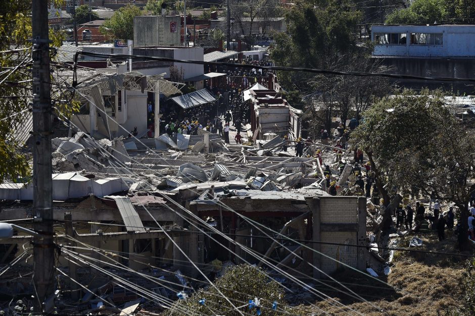 Meksikoje per dujų sprogimą prie gimdymo namų žuvo mažiausiai keturi žmonės