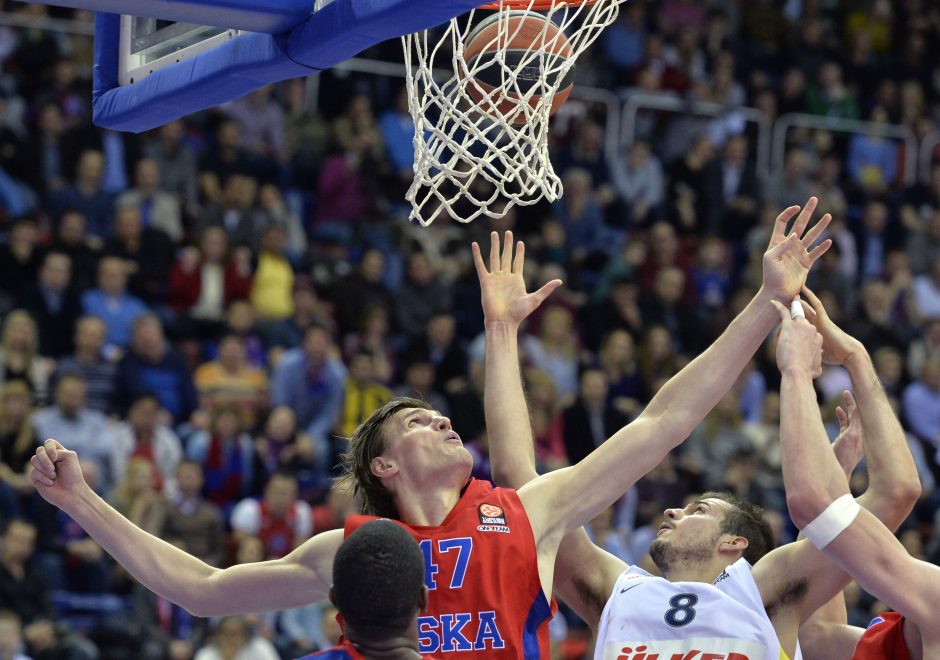   „Fenerbahce Ulker“ Maskvoje po dramatiškos kovos patiesė CSKA krepšininkus