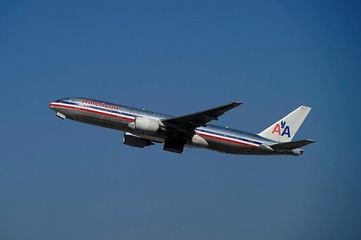 JAV keleivinį lėktuvą teko tupdyti nepasiekus tikslo, nes mirė jo kapitonas