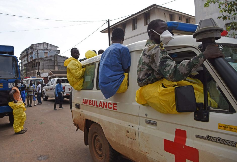 Potvynių Siera Leonėje aukų skaičius perkopė 400