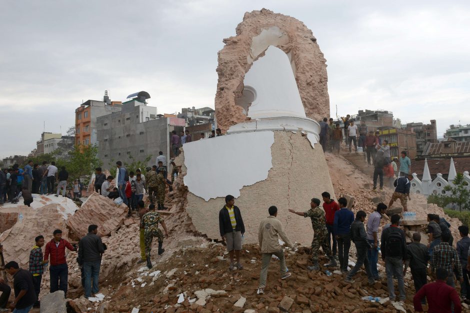 Žemės drebėjimas Nepale