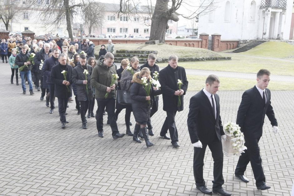 I. Strazdauskaitės artimieji dėkoja Lietuvos žmonėms ir pareigūnams