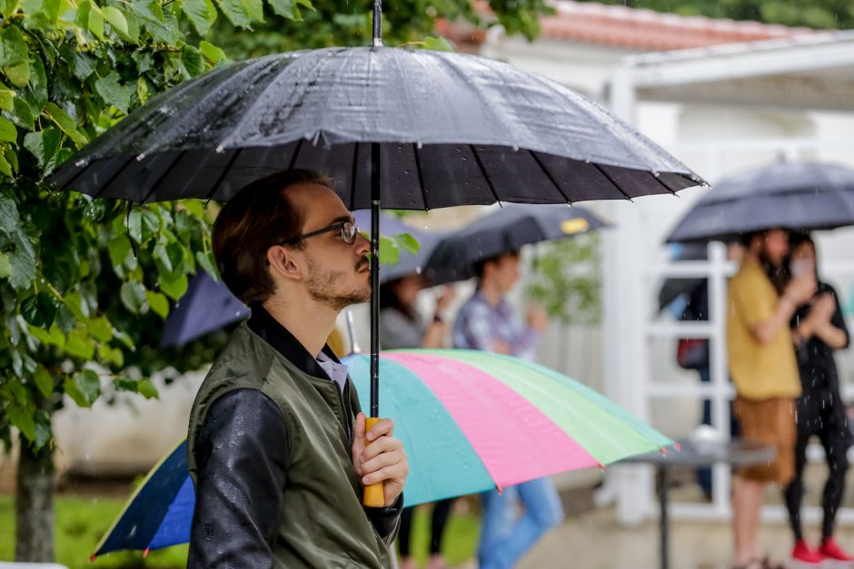 Lietingas oras neišgąsdino muzikos mylėtojų