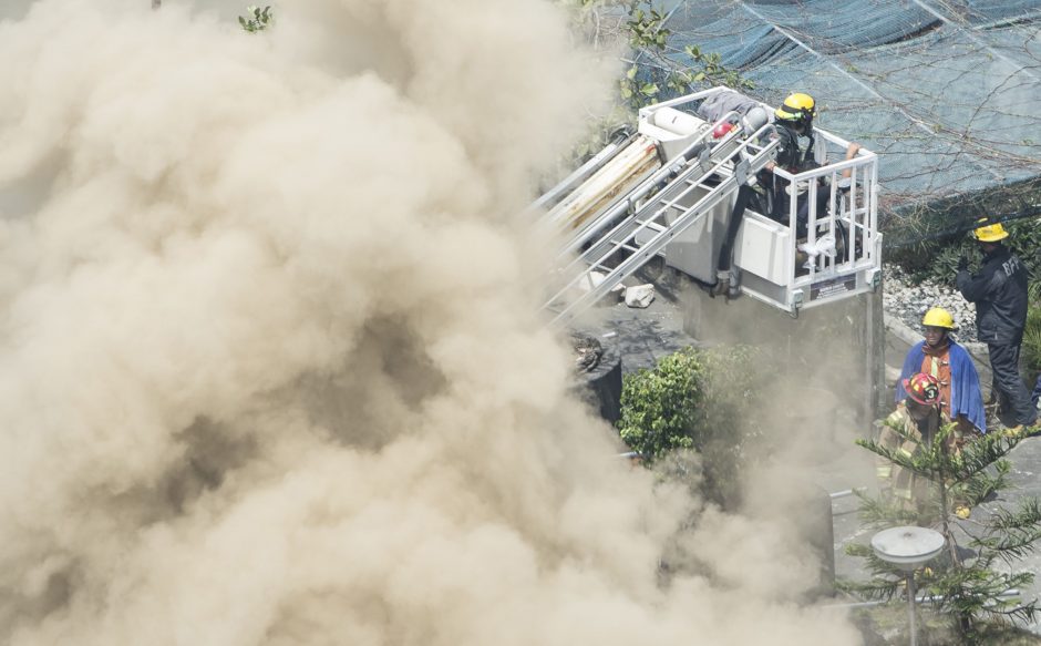 Filipinuose per gaisrą viešbutyje žuvo keturi žmonės