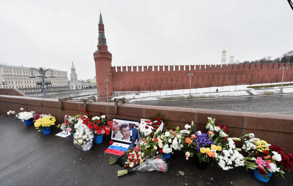 Maskvos komunalininkai išardė B. Nemcovo memorialą