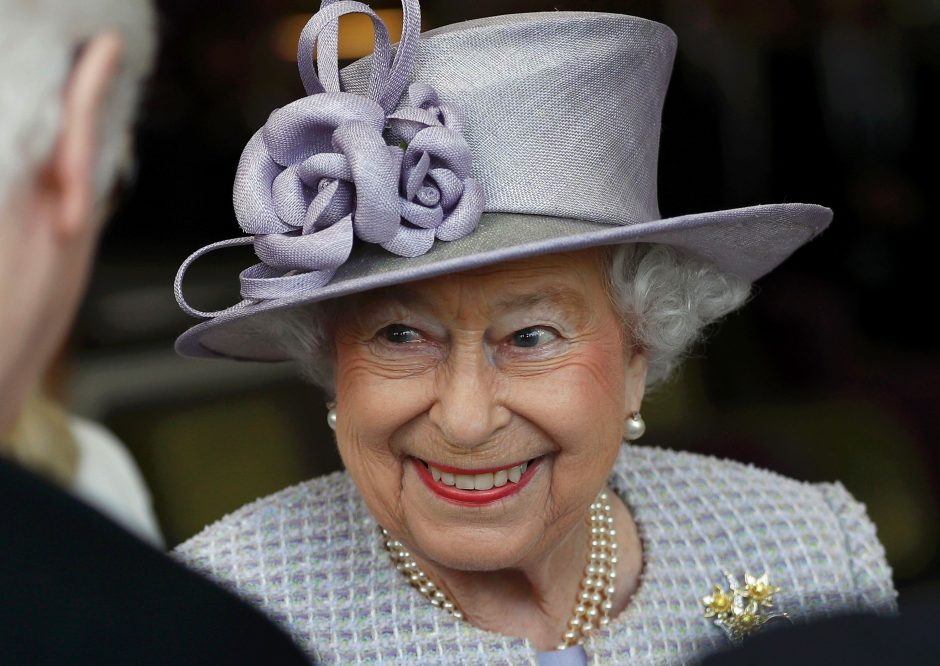 Britanijos karalienei Elizabeth II sukanka 91-eri