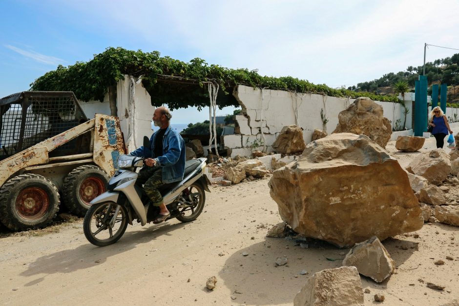 Žemės drebėjimo nuniokotoje Graikijos saloje – nepaprastoji padėtis