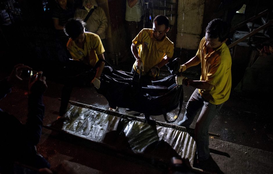 Filipinų policija per reidus nukovė 32 įtariamus narkotikų platintojus