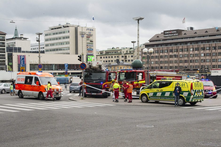 Per išpuolį Suomijoje žuvo du žmonės, dar šeši sužeisti 