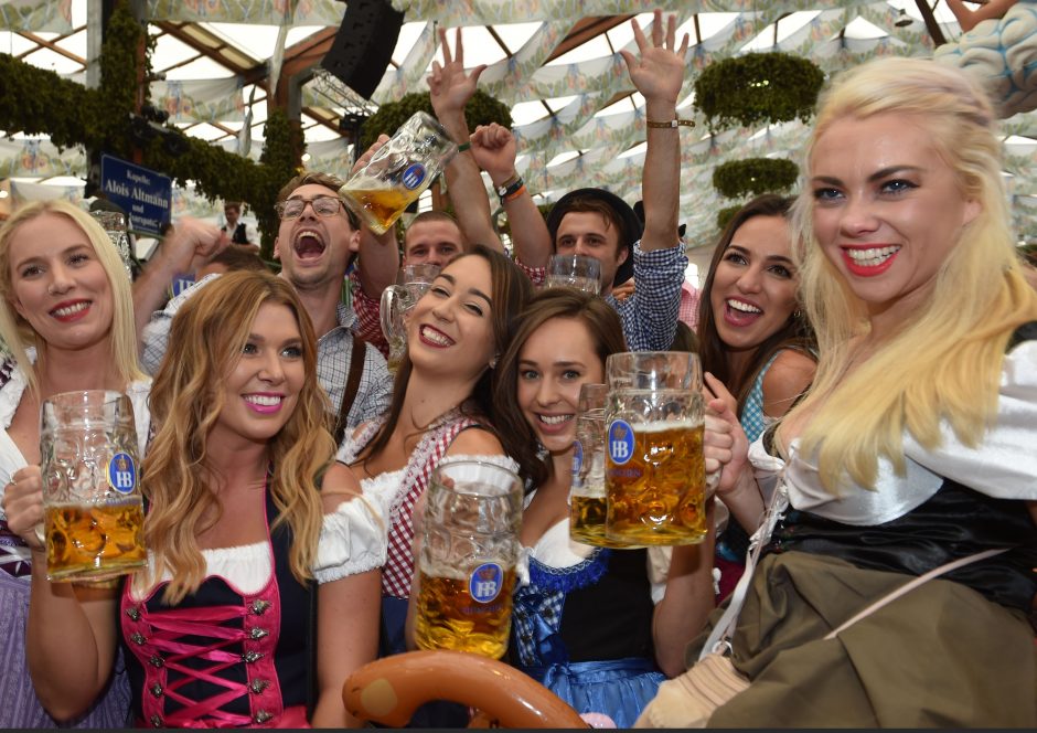 Miunchene prasideda „Oktoberfest“ festivalis