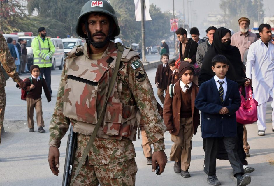Išpuolis Pakistano mokykloje 