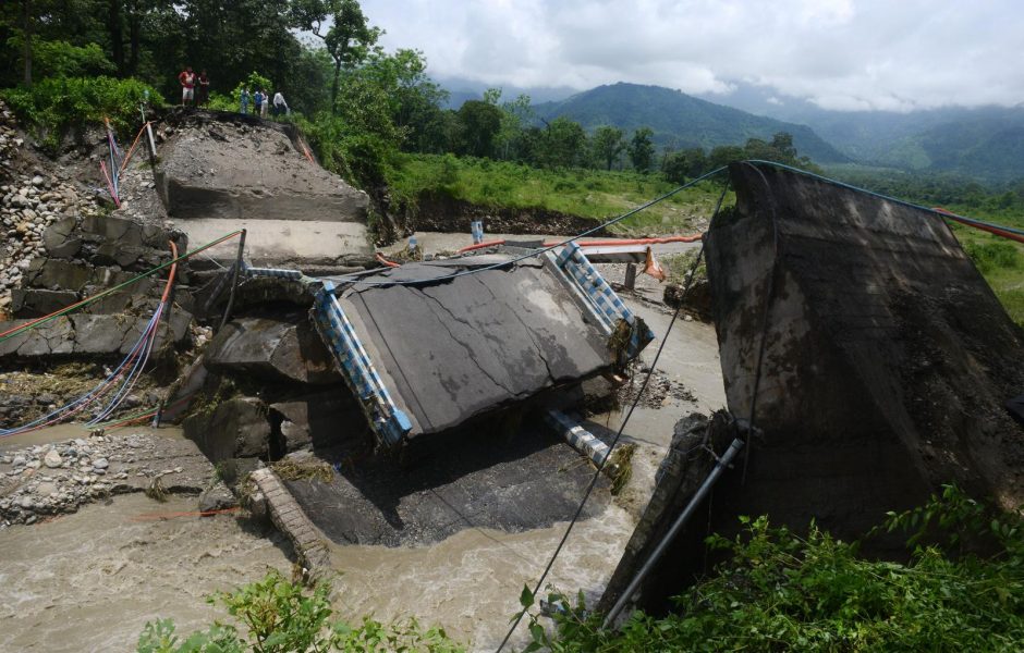 Indijos rytuose žemės nuošliaužos pražudė 21 žmogų